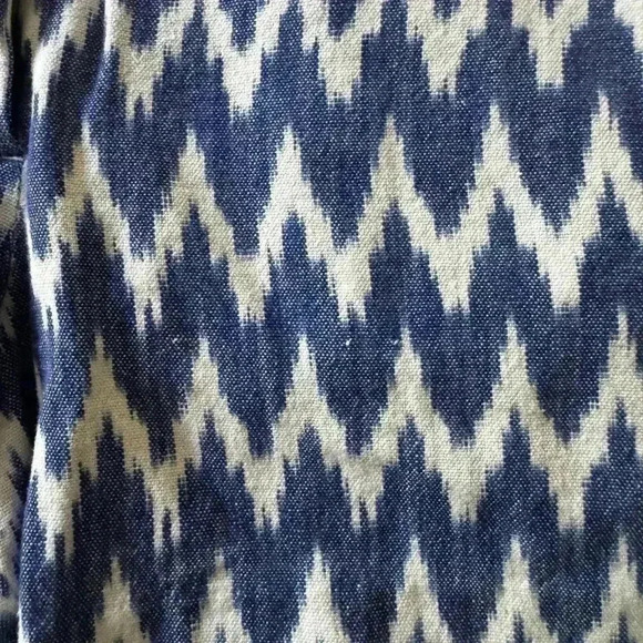 J.Crew Blue White Ikat Zig Zag Short - Picture 4 of 8